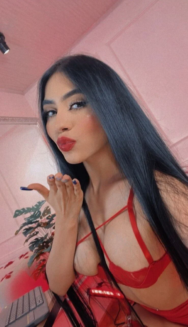 XXX Porn Photo of Nude elasummer 21