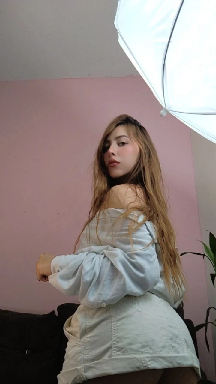 XXX Porn Photo of Nude miarousee_7 4