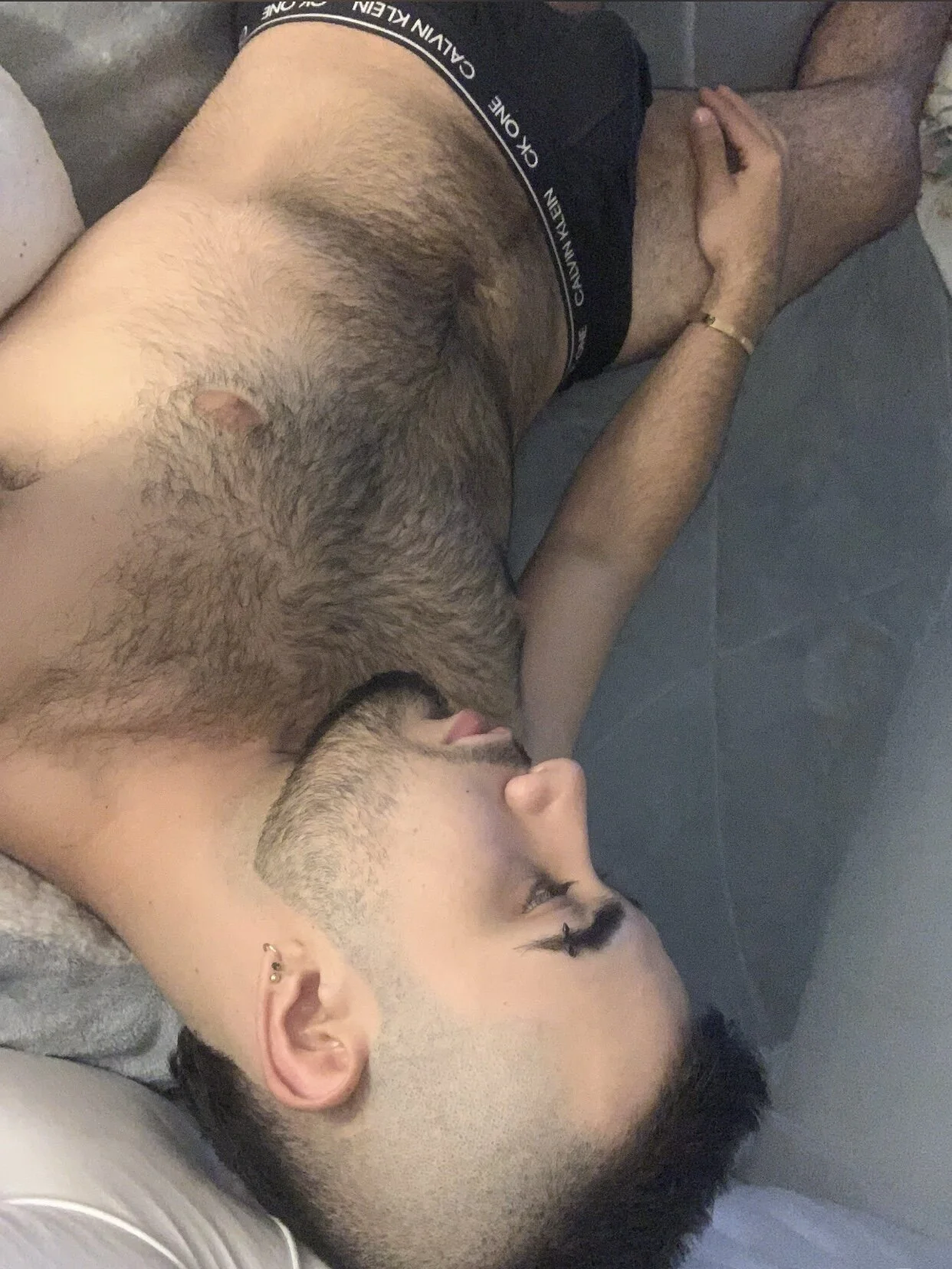 XXX Porn Photo of Nude Jampool19 7