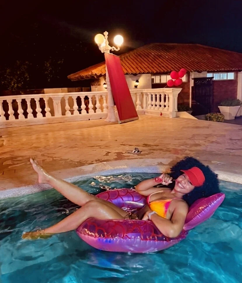 XXX Porn Photo of Nude Hilaryebony_ 34