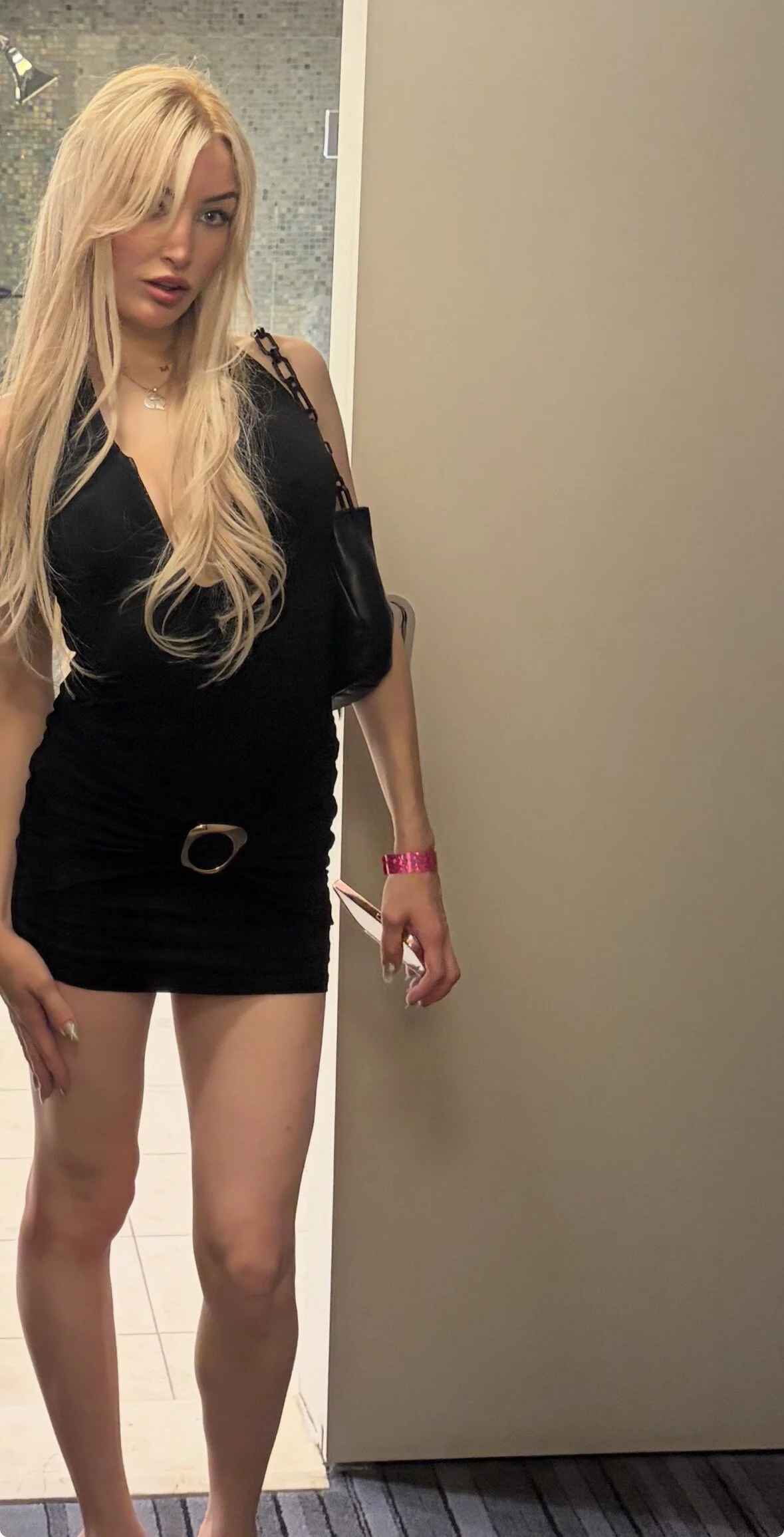 XXX Porn Photo of Nude Verostar69 14