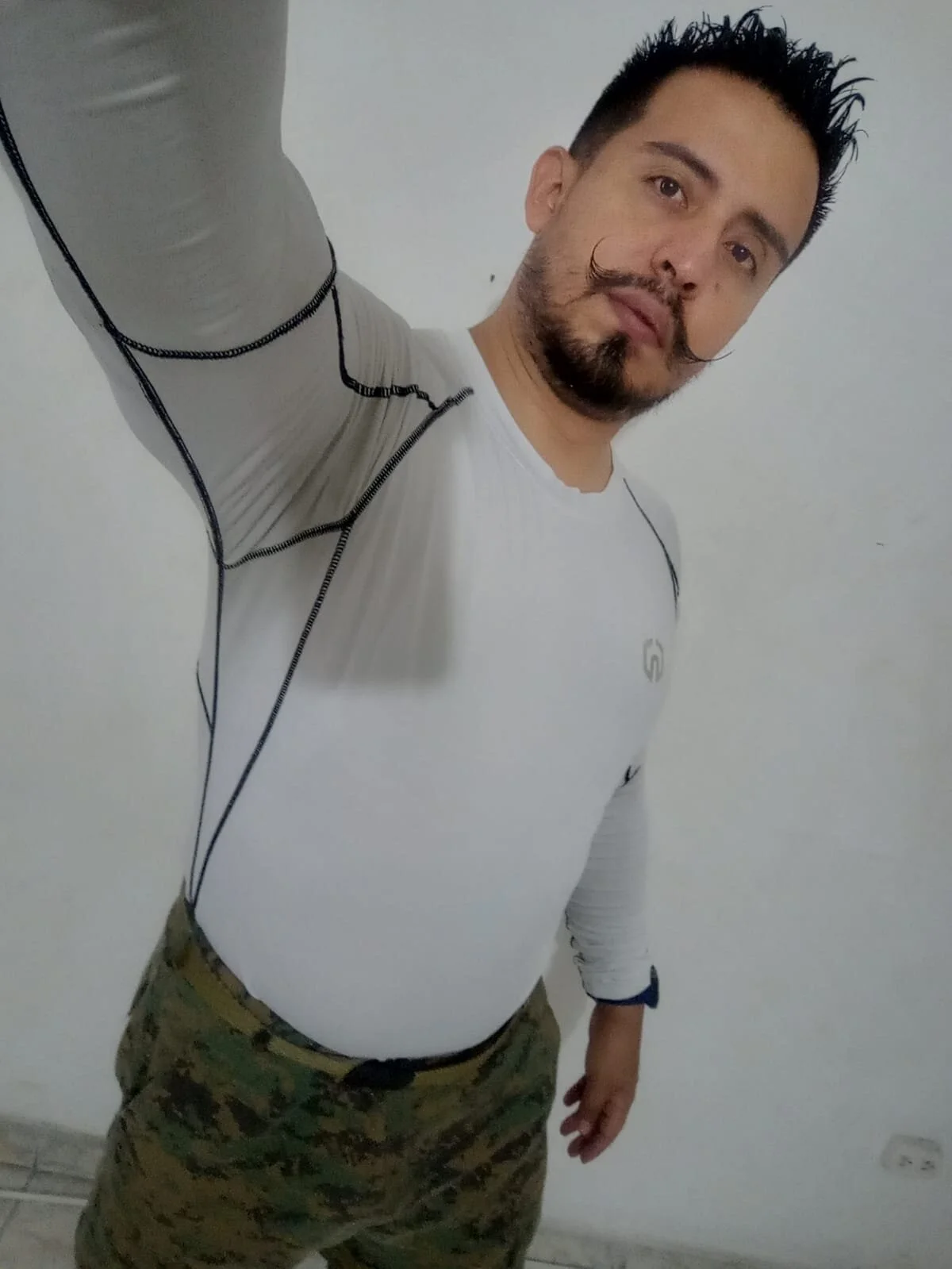 XXX Porn Photo of Nude KalethBigDick 2047