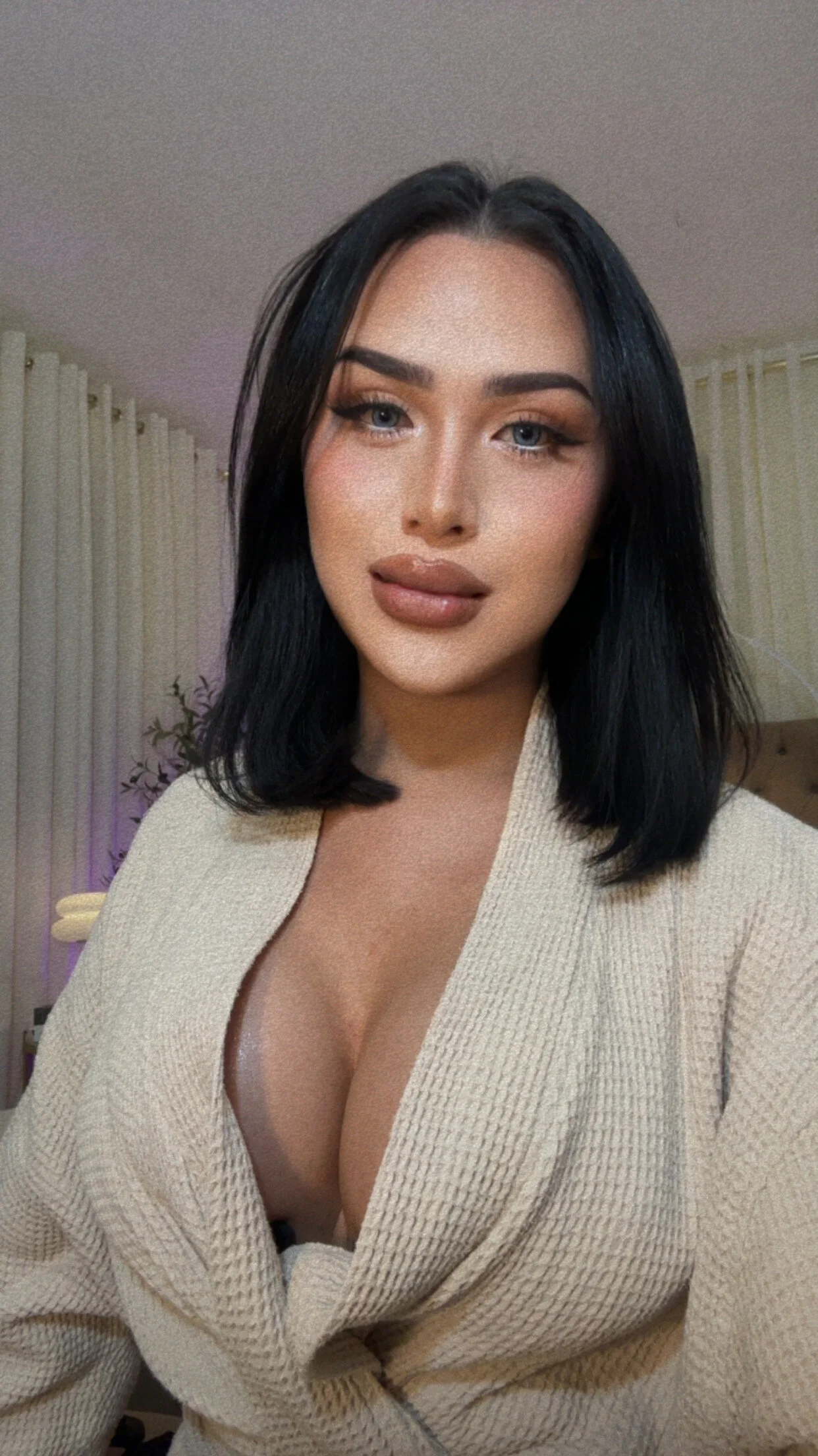 XXX Porn Photo of Nude Your_Majesty_Tyra 18