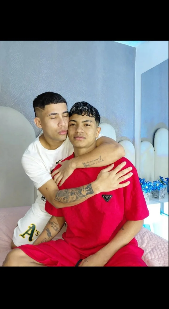 party_duo_playboy