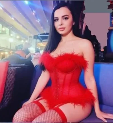 XXX Porn Photo of Nude juliahayessxx 558