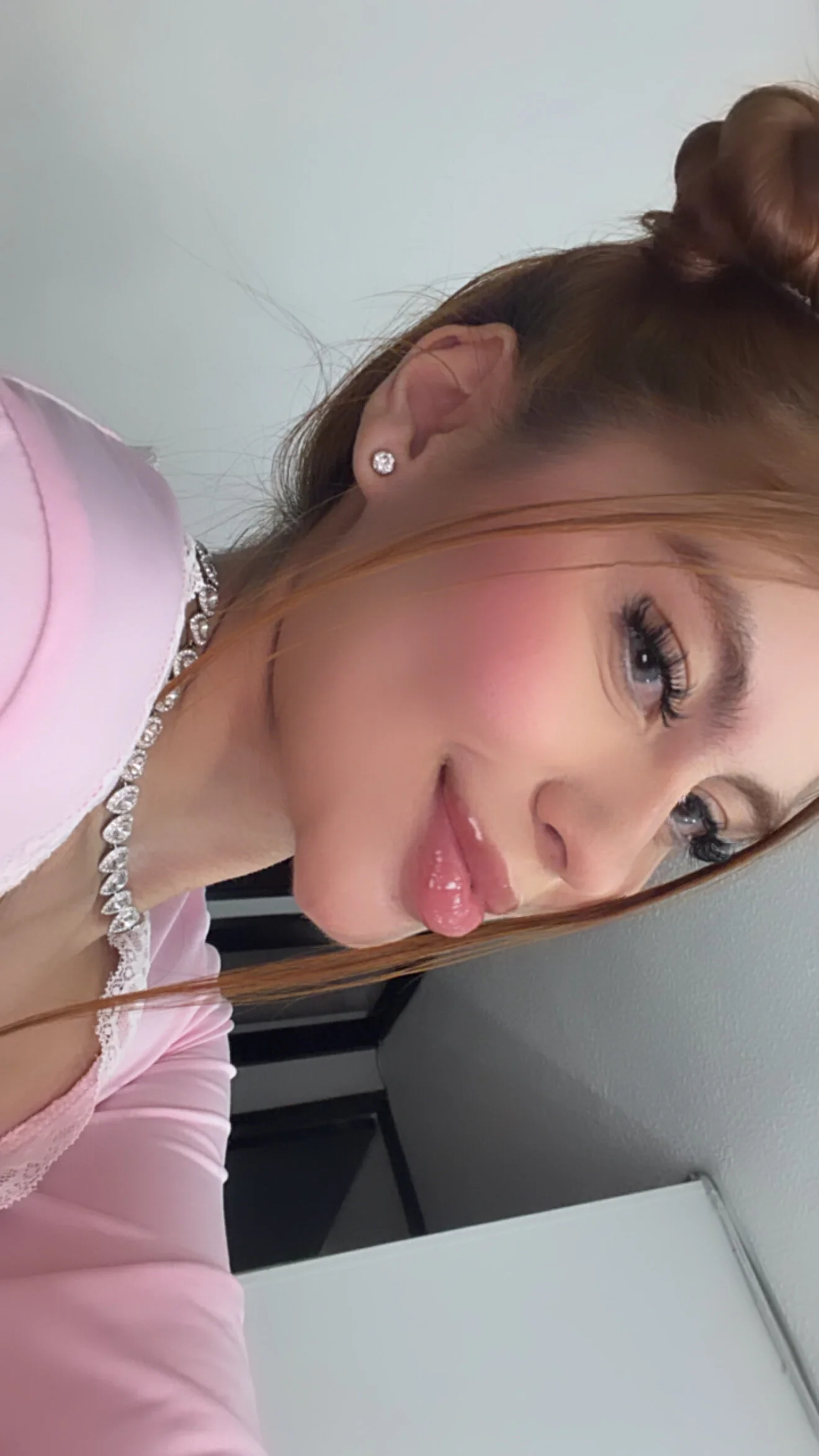 XXX Porn Photo of Nude Stormi_th 28