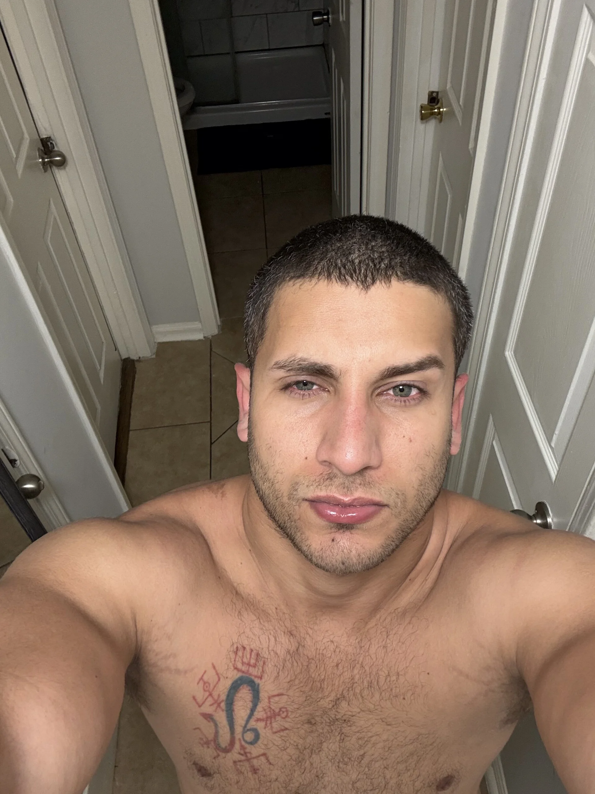 XXX Porn Photo of Nude apolo_strange 31