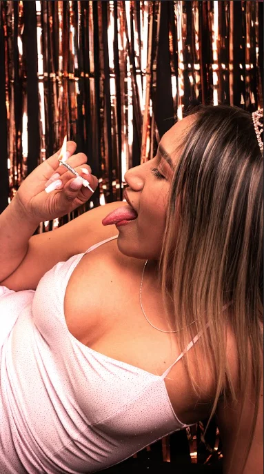 XXX Porn Photo of Nude Olivia_fx 15