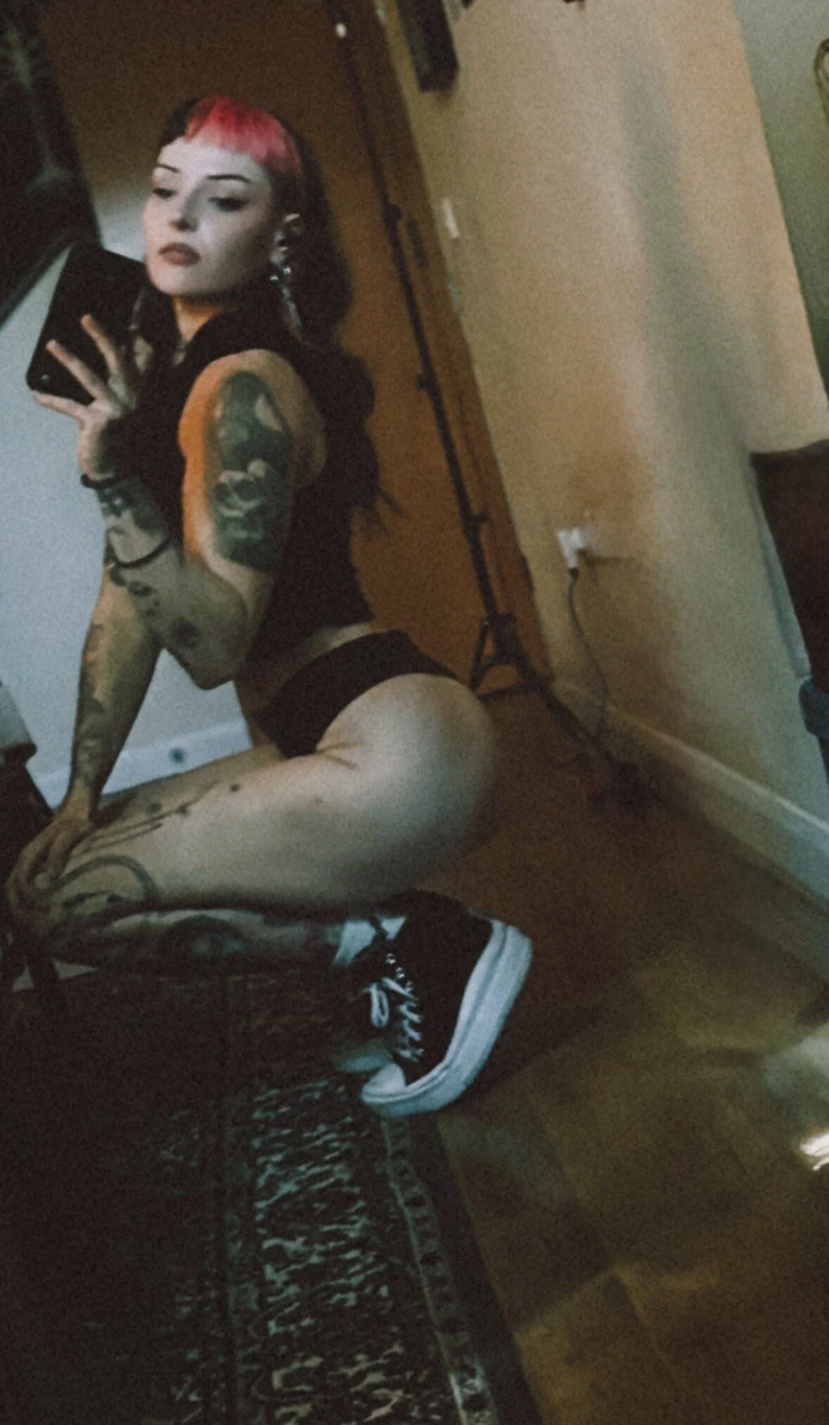 XXX Porn Photo of Nude altgrlnextdoor 10