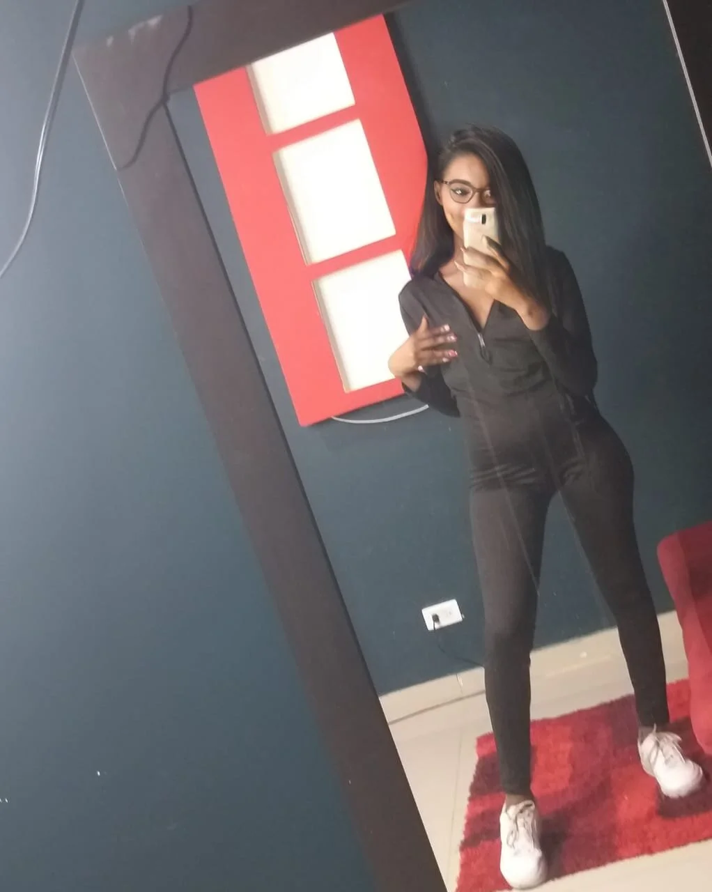 XXX Porn Photo of Nude petitelittleebony 1