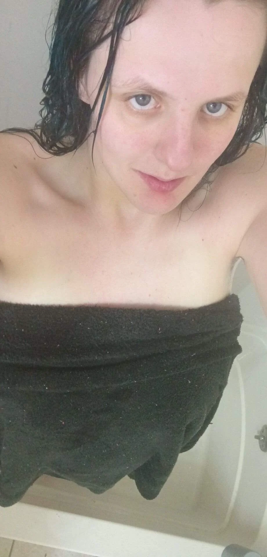 XXX Porn Photo of Nude FuckMeDaddy9900 2