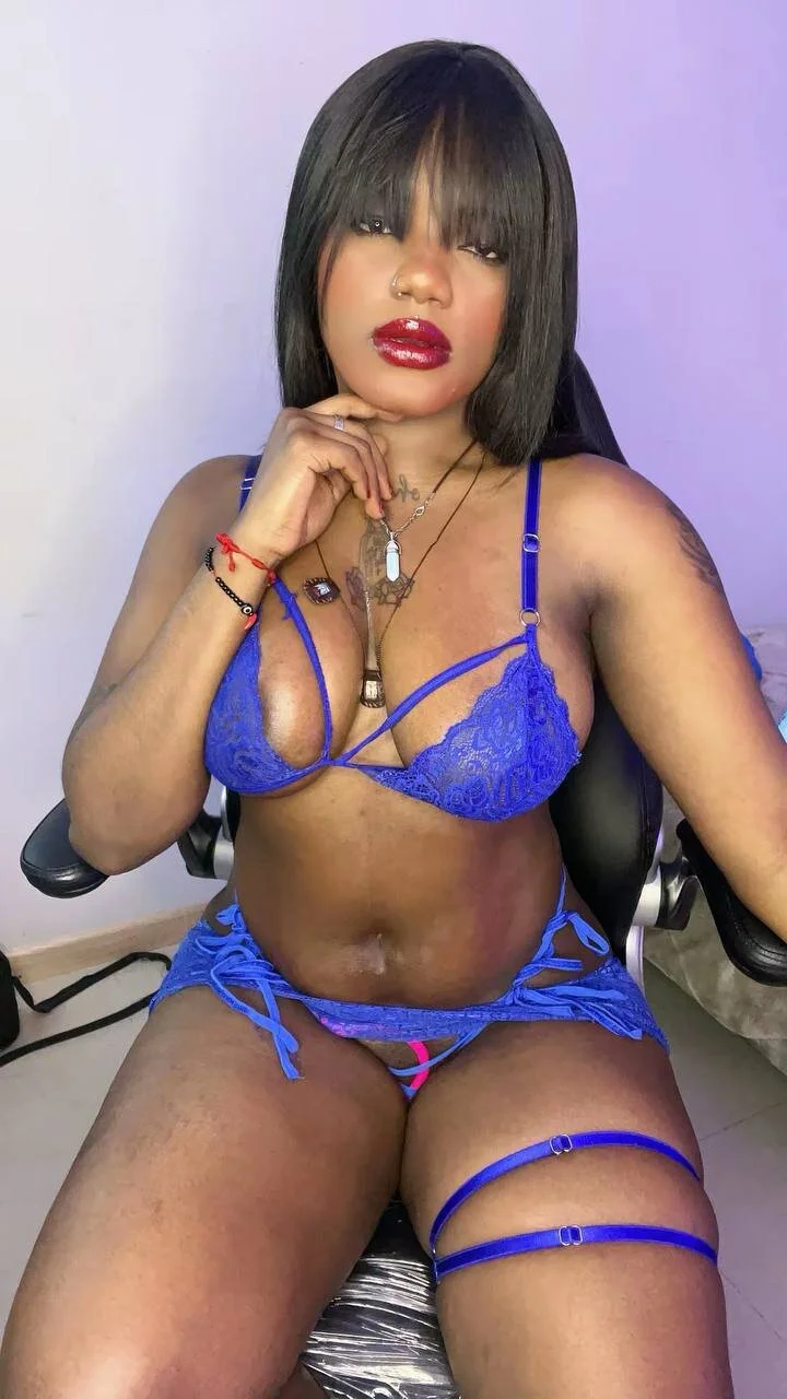 XXX Porn Photo of Nude Mia_boobs24 2