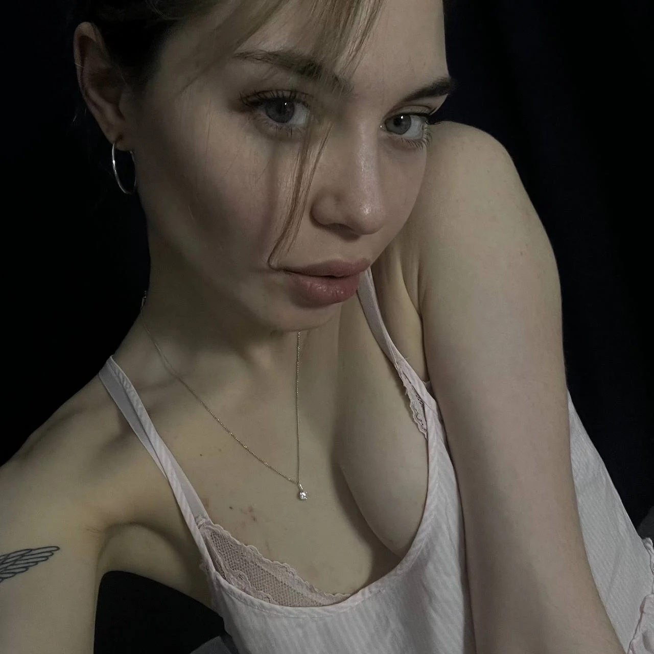 XXX Porn Photo of Nude Molly_Wheel 2