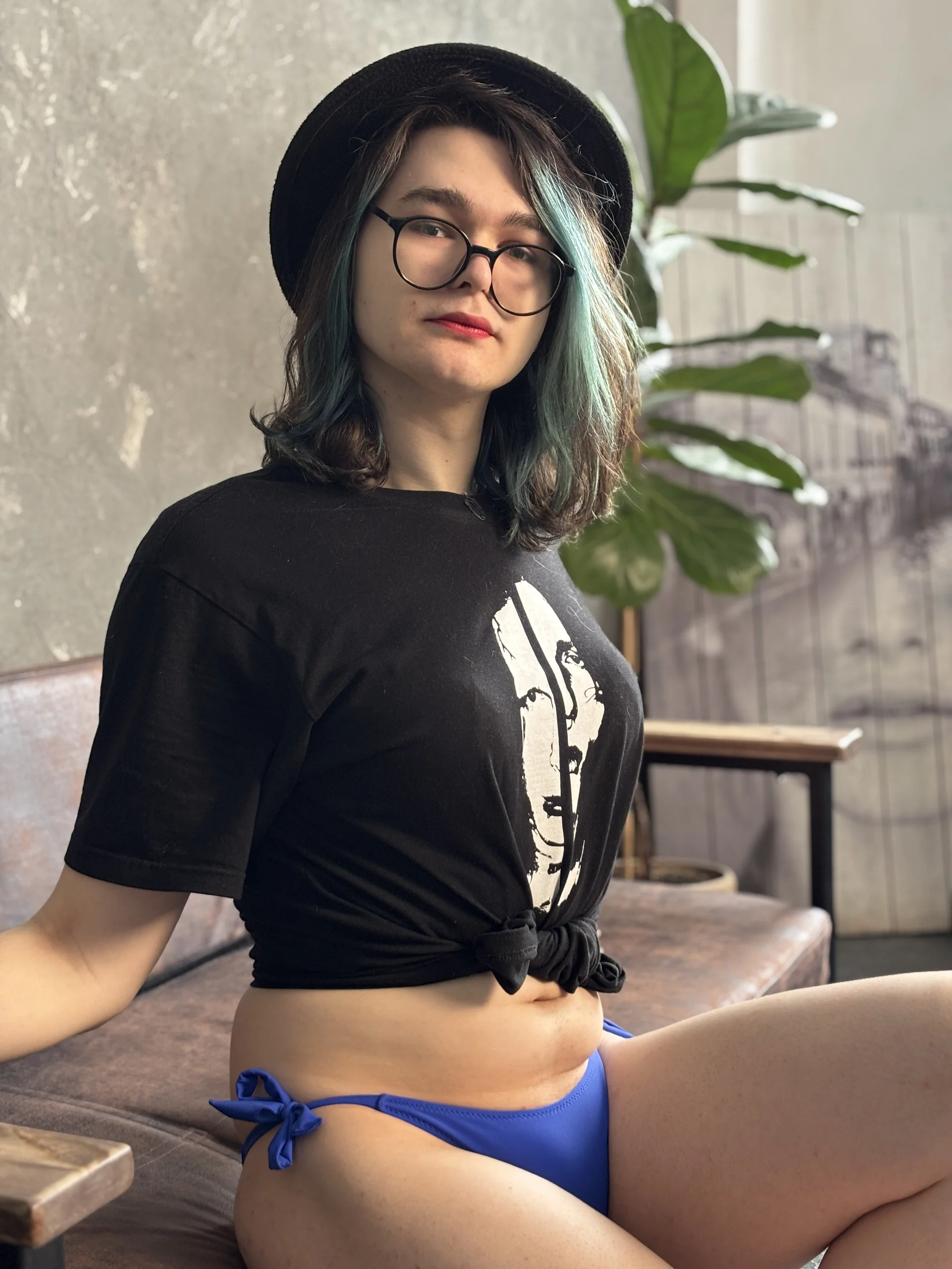 XXX Porn Photo of Nude ElizaBeWitched 16