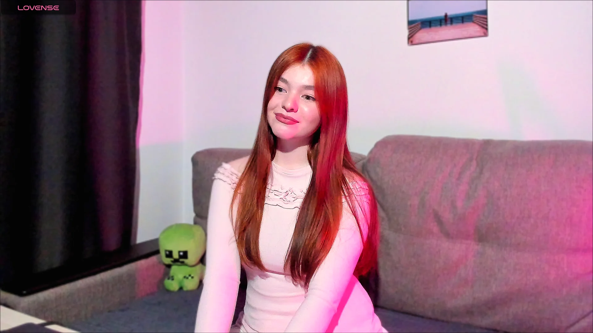 XXX Porn Photo of Nude honeywifey 2