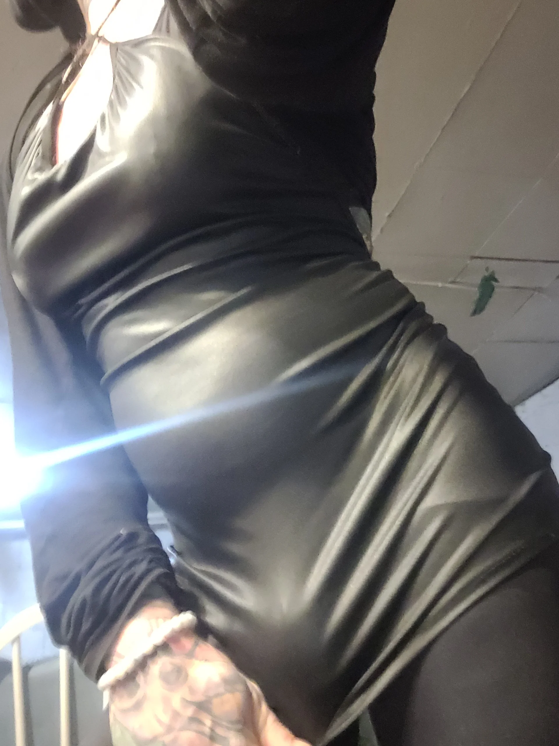 XXX Porn Photo of Nude BigDlilsubby 6