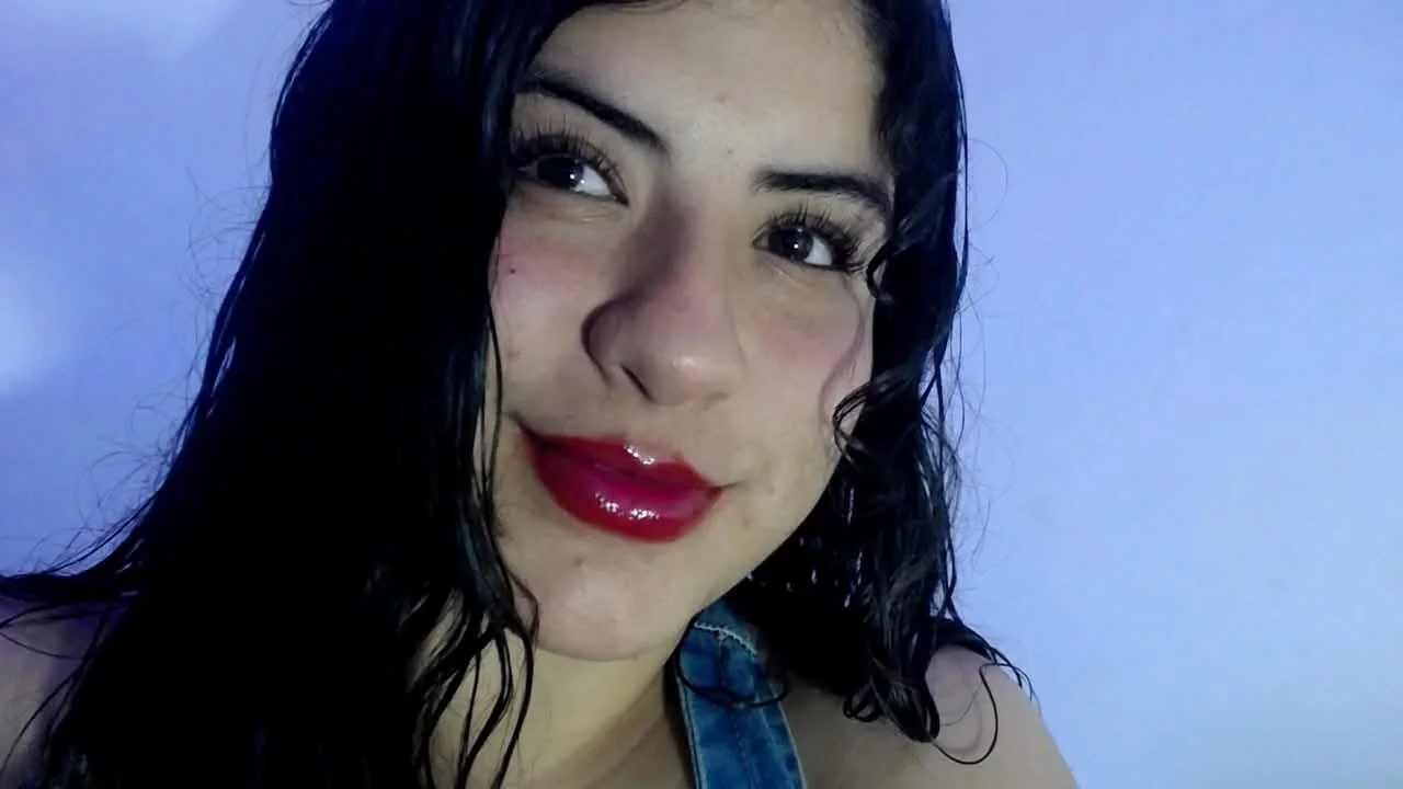 XXX Porn Photo of Nude kylievoosx 3