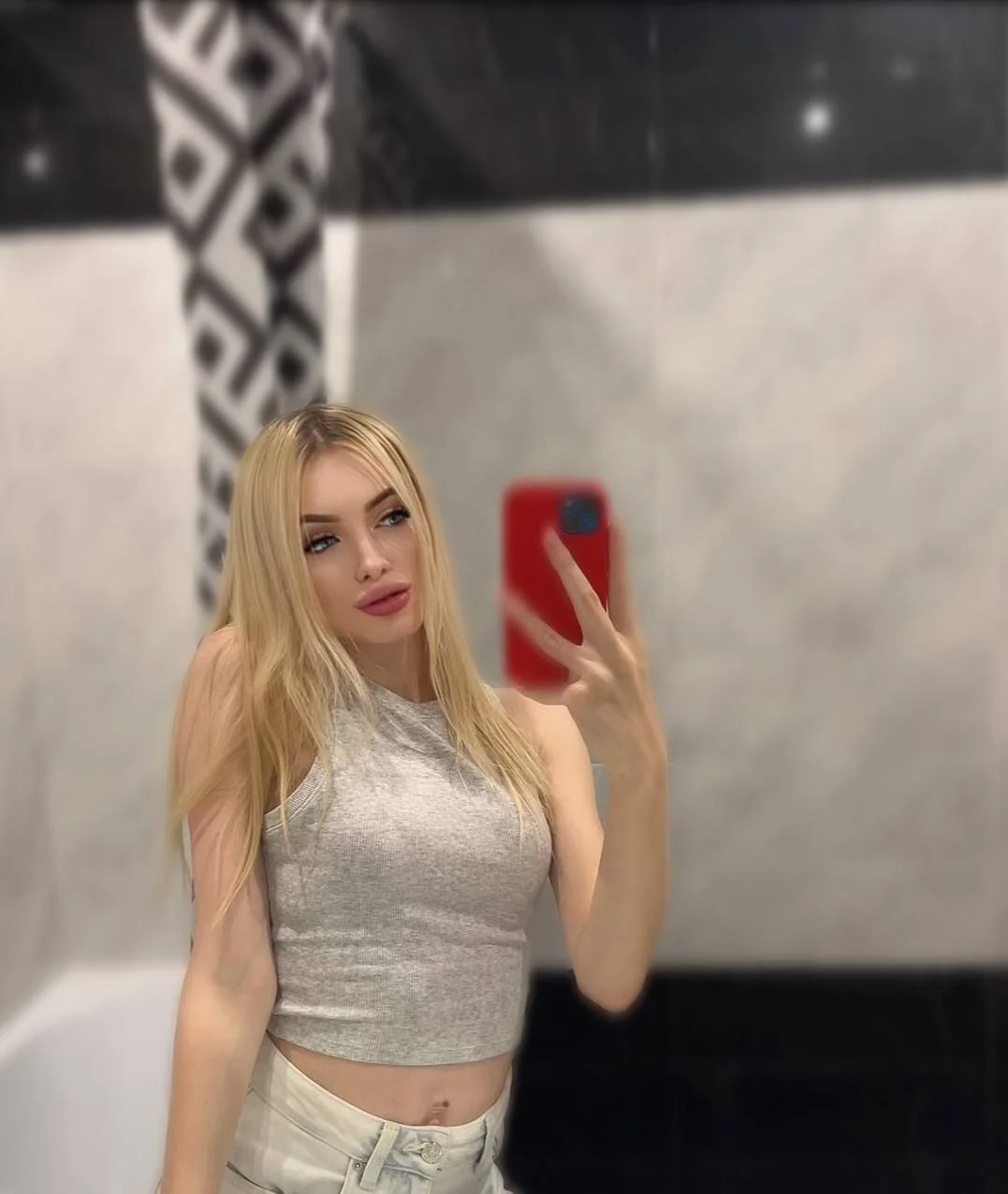 XXX Porn Photo of Nude BirdieMcadam 13