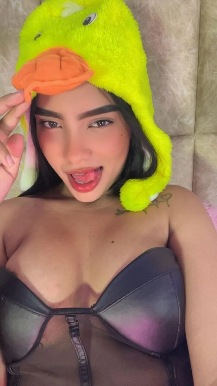 XXX Porn Photo of Nude AbellaDannger 11