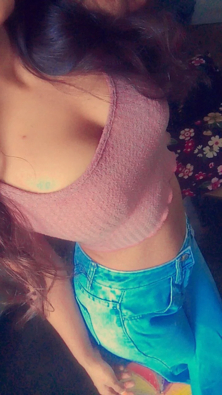XXX Porn Photo of Nude cutiee_-alia 4