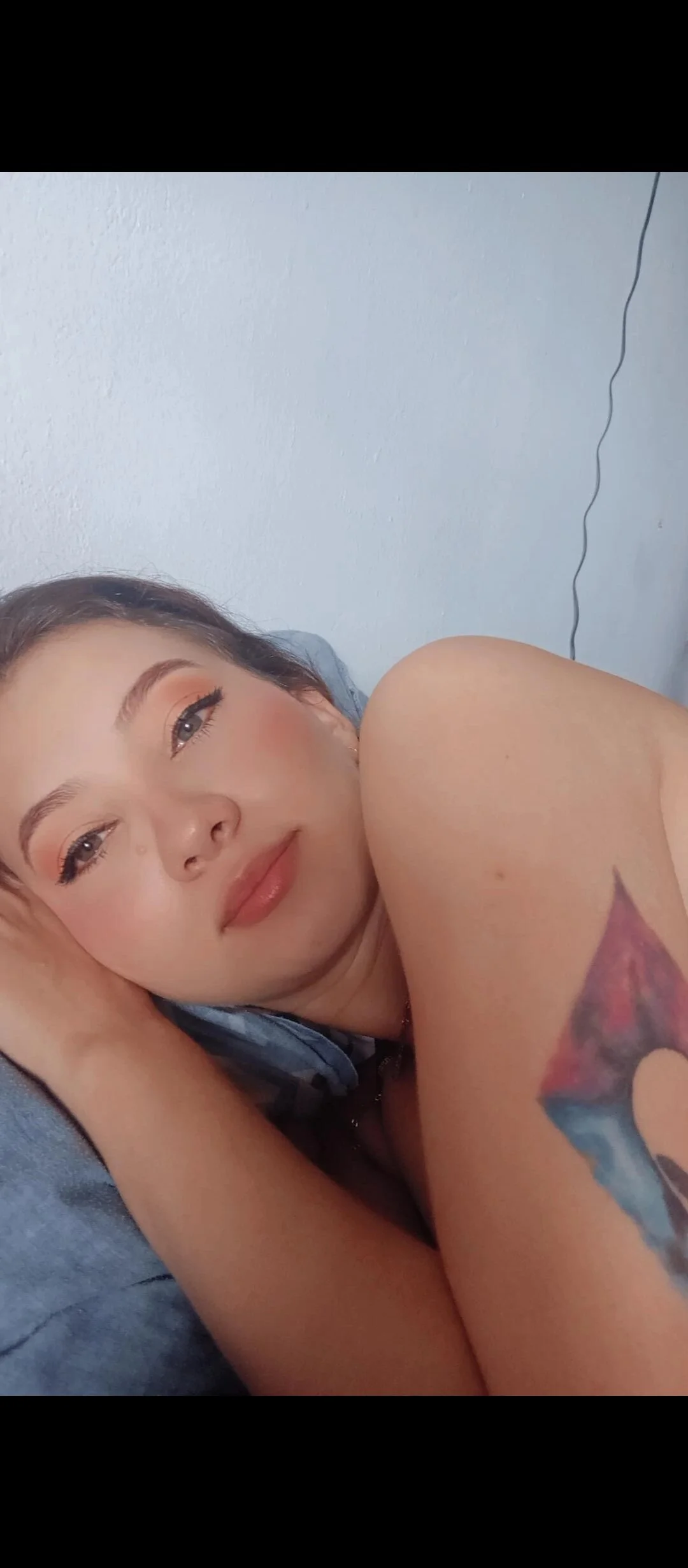 XXX Porn Photo of Nude Mini-Goddess 12