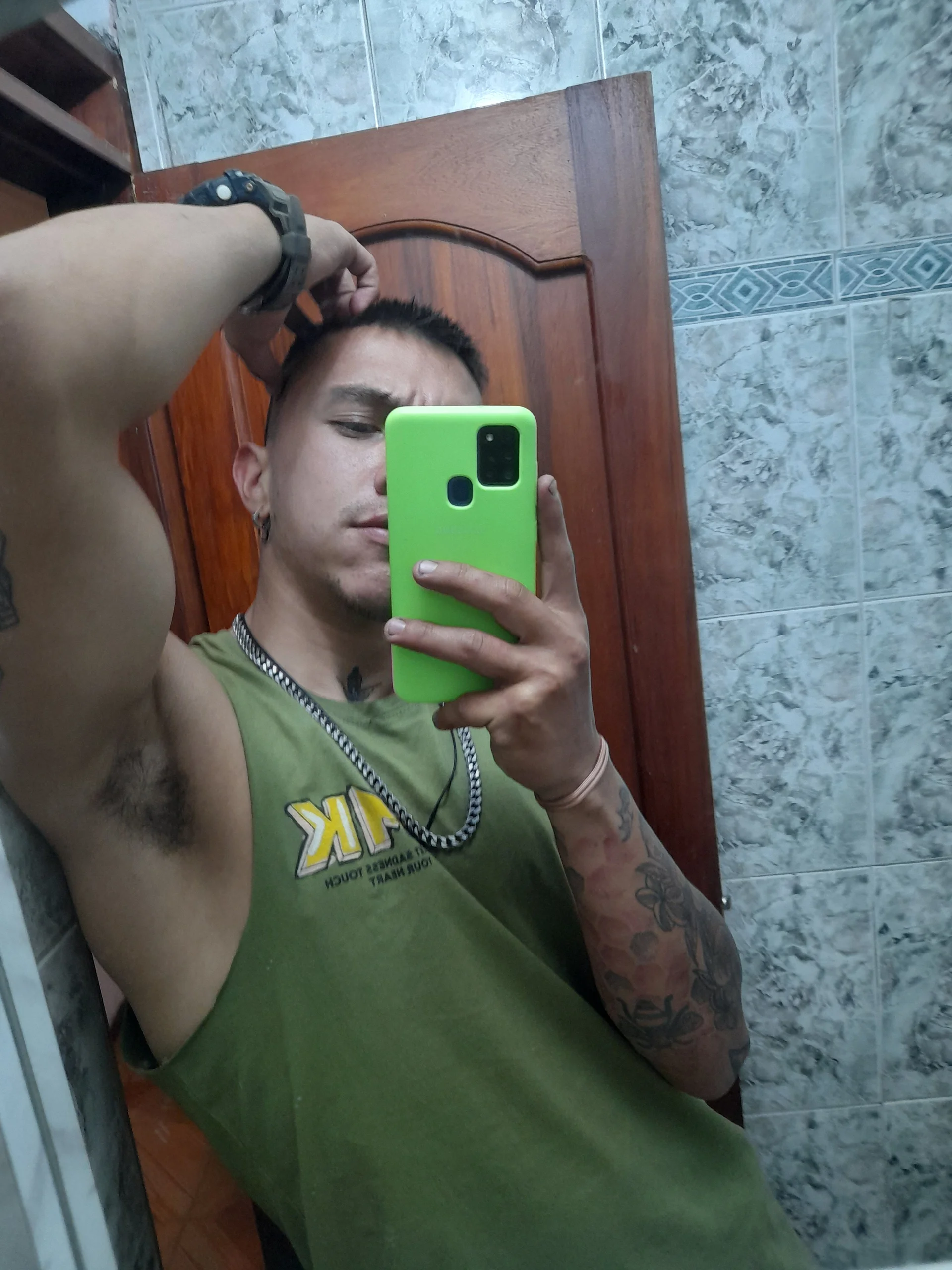 XXX Porn Photo of Nude rogert_xx 23