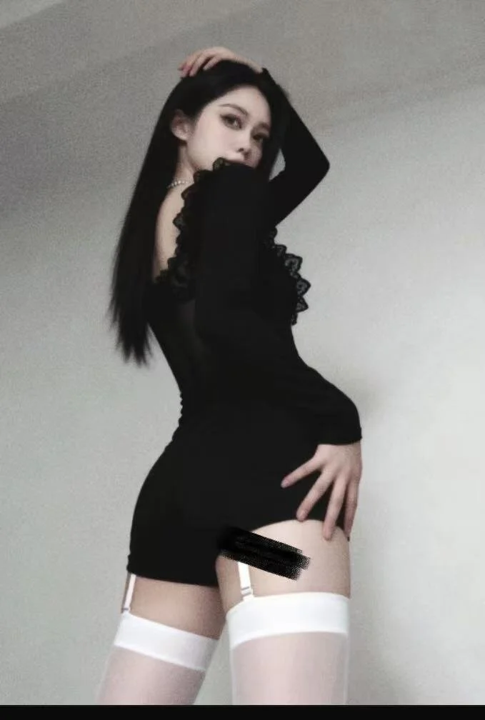 XXX Porn Photo of Nude chenggziii 1