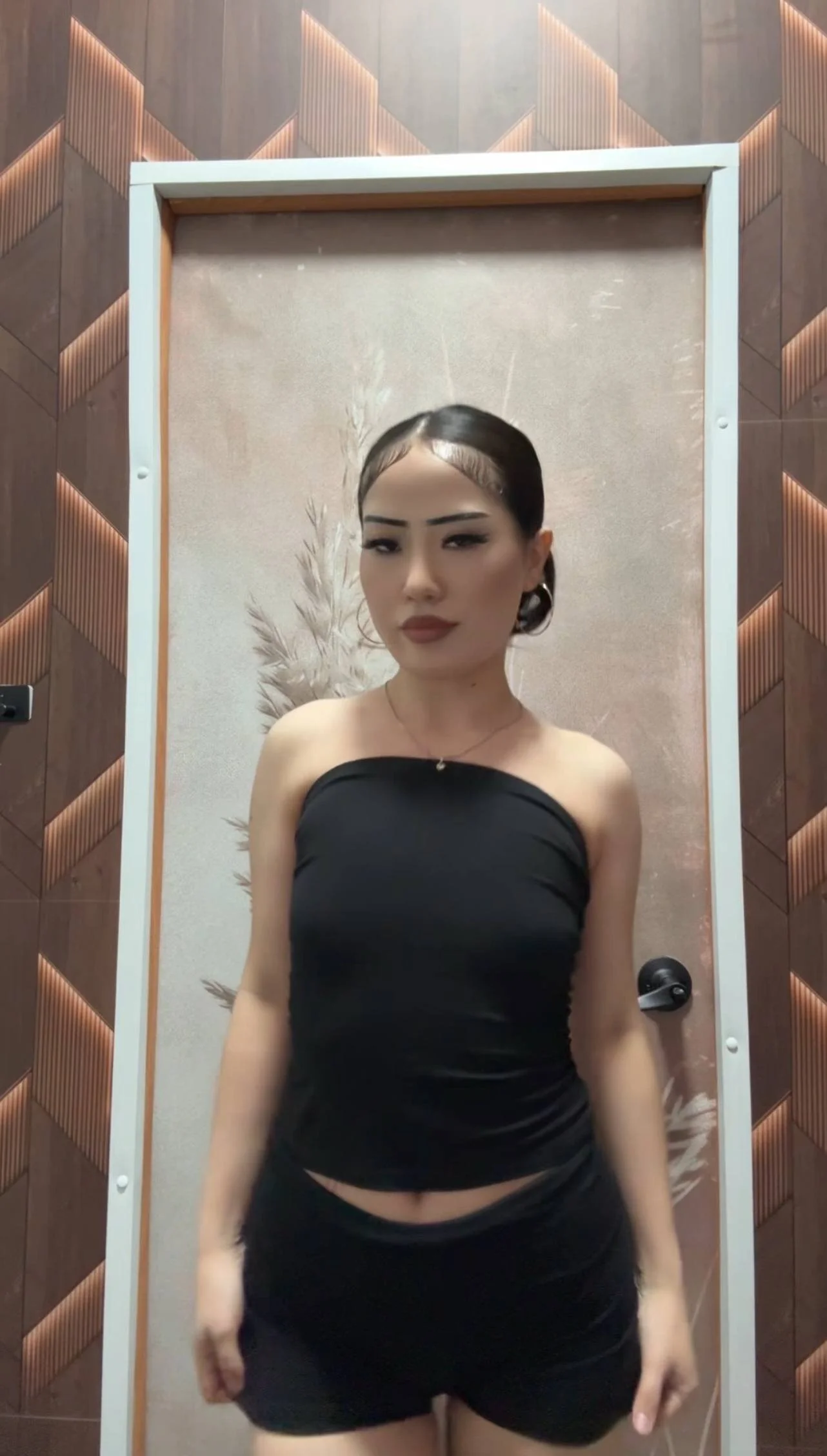XXX Porn Photo of Nude kamiecuttie 8