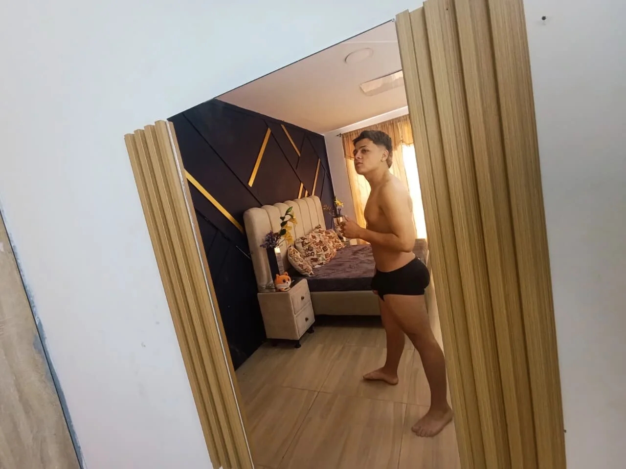XXX Porn Photo of Nude NoahNester 9