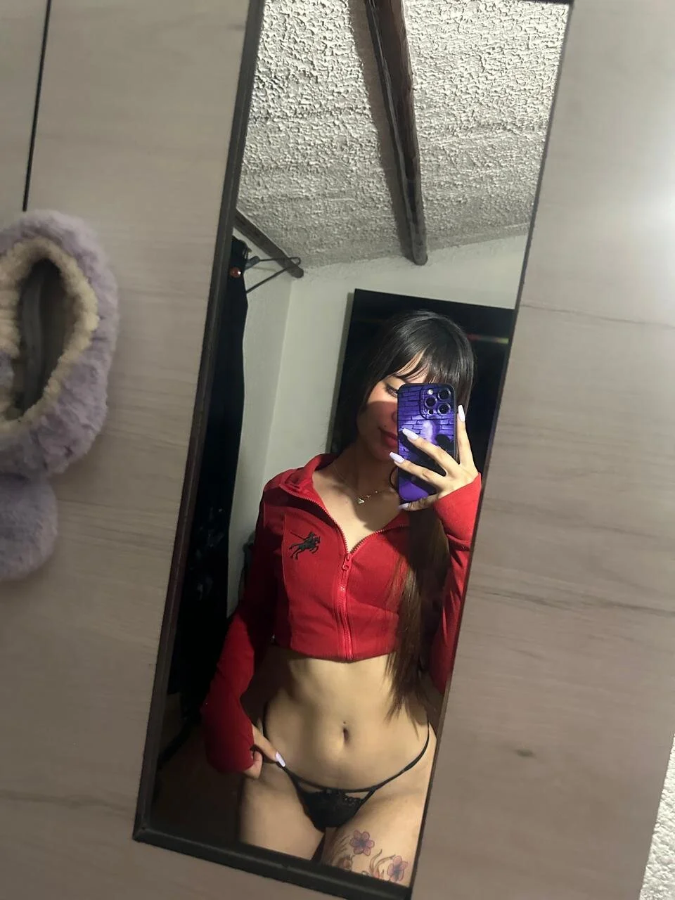 XXX Porn Photo of Nude isabeau_s 3