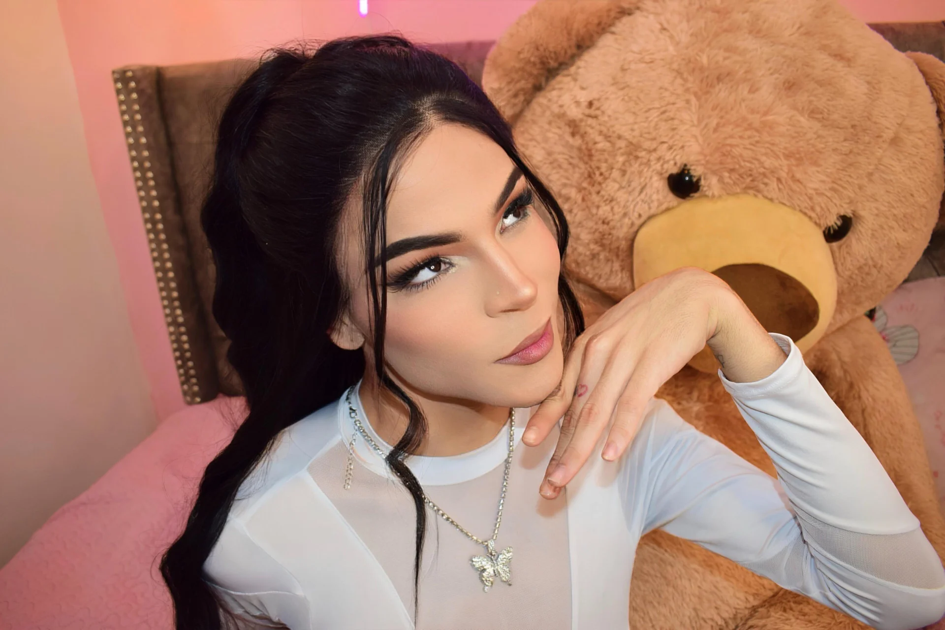 XXX Porn Photo of Nude Realbadbxtch 26