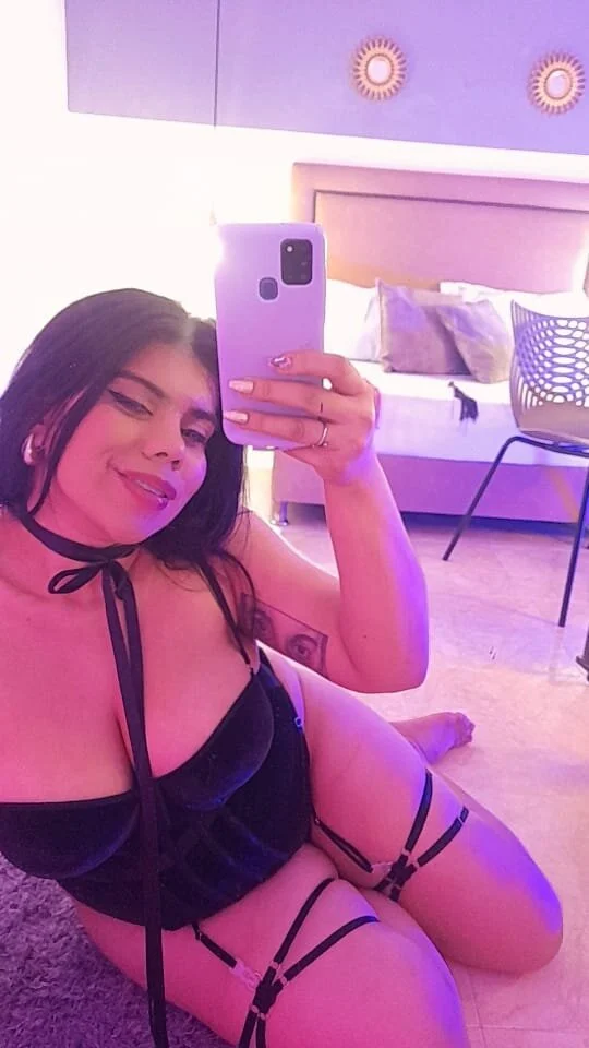 XXX Porn Photo of Nude valeria_acosta_ 23