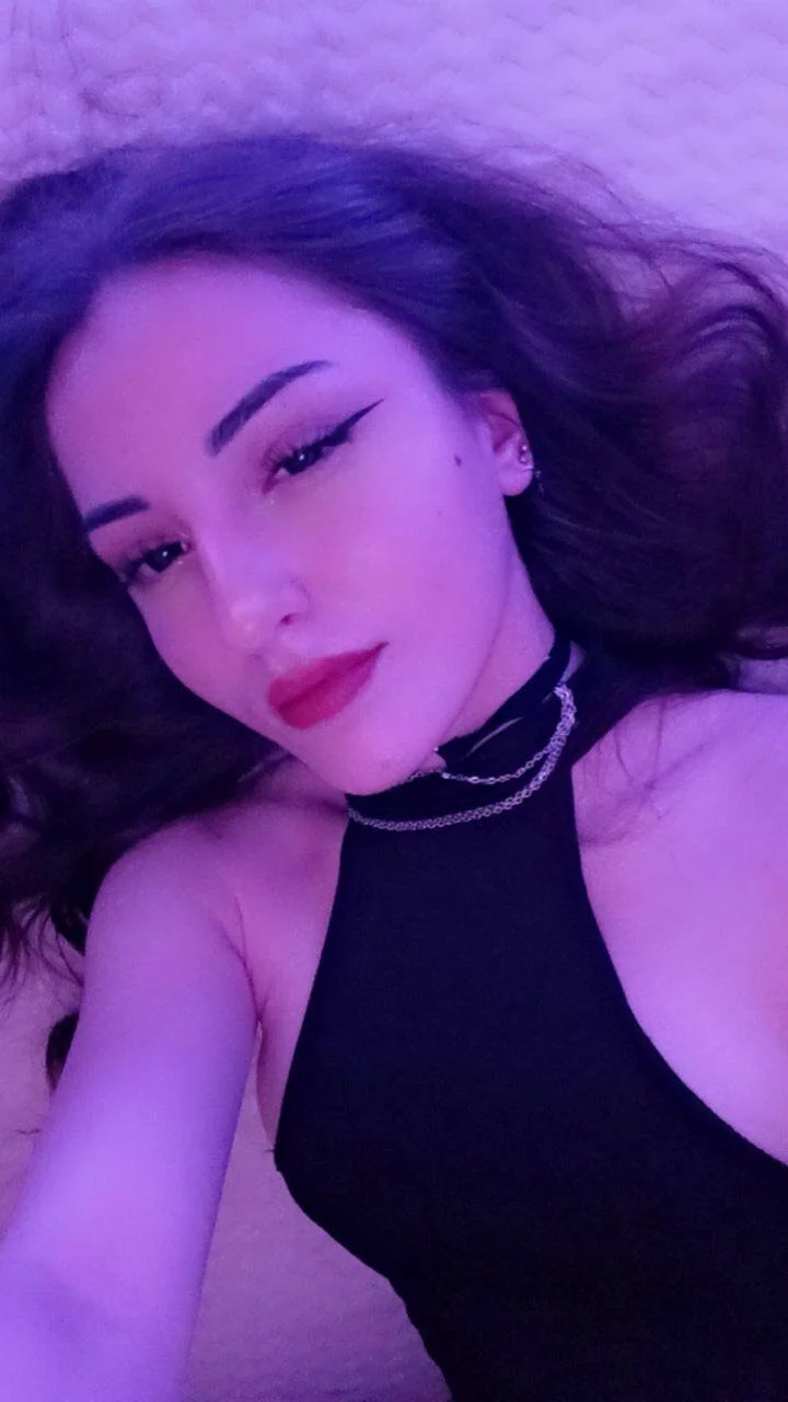 XXX Porn Photo of Nude _Amyvilvet_ 7