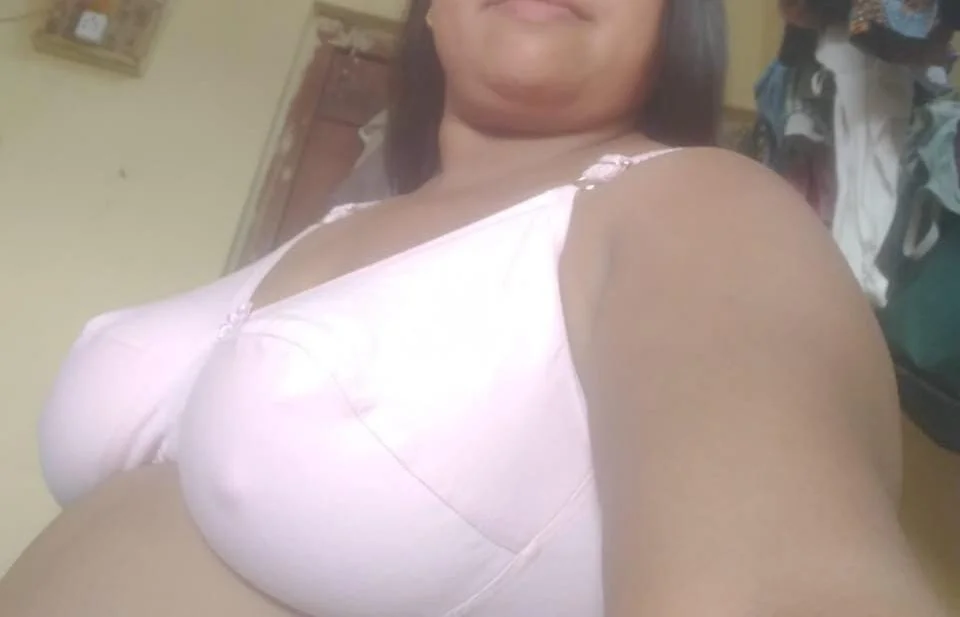 XXX Porn Photo of Nude pinkisaha75 1
