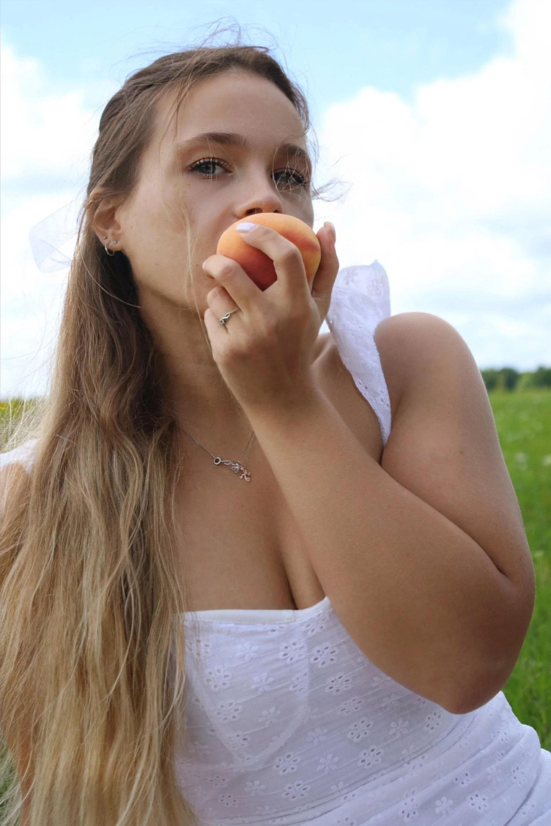 XXX Porn Photo of Nude evilla_brill 8