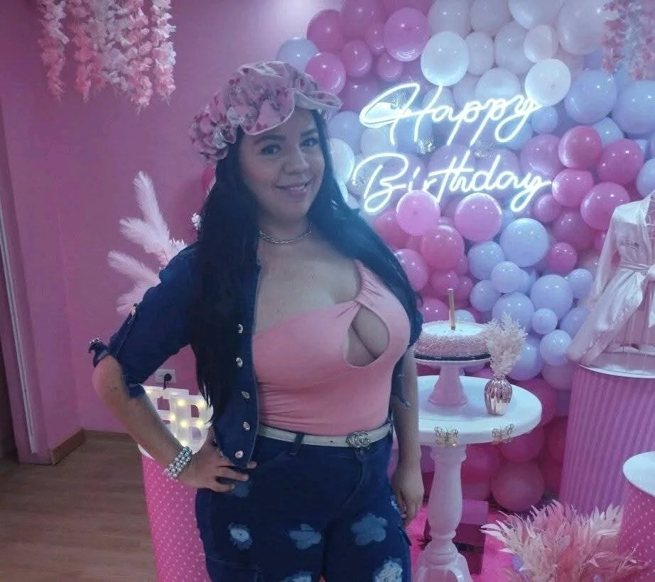 XXX Porn Photo of Nude Alice_pussyhairy 10