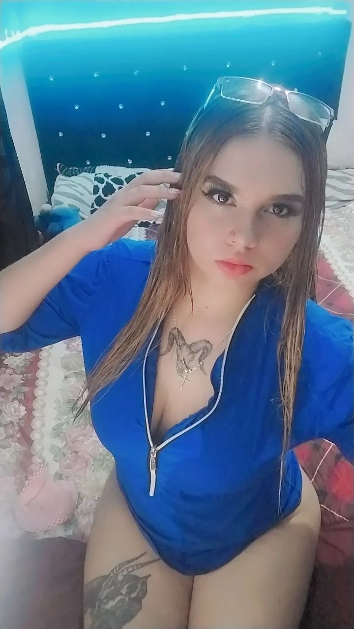 XXX Porn Photo of Nude liily_moore 3