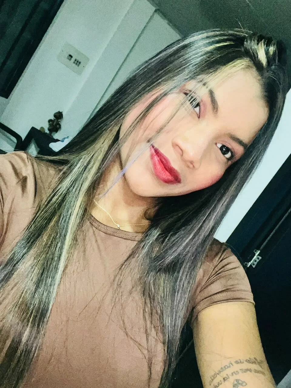 XXX Porn Photo of Nude sara18noir 2