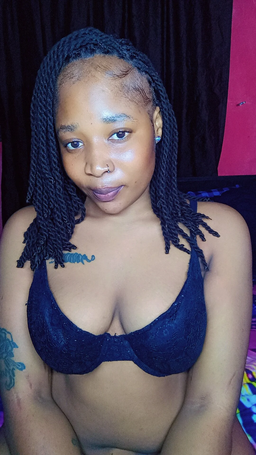 XXX Porn Photo of Nude QUEENMIRAA 2