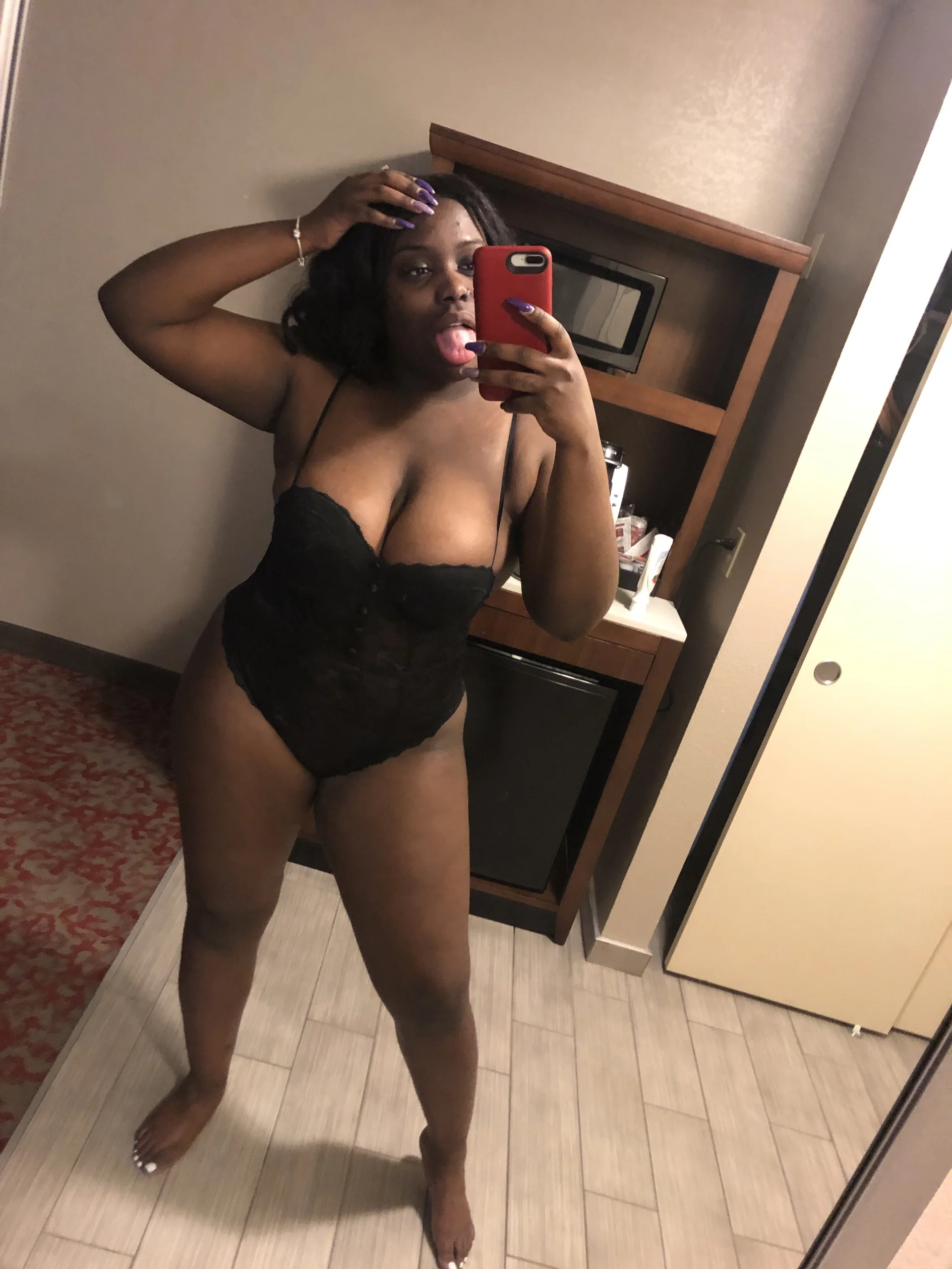 XXX Porn Photo of Nude fantasygyal 9