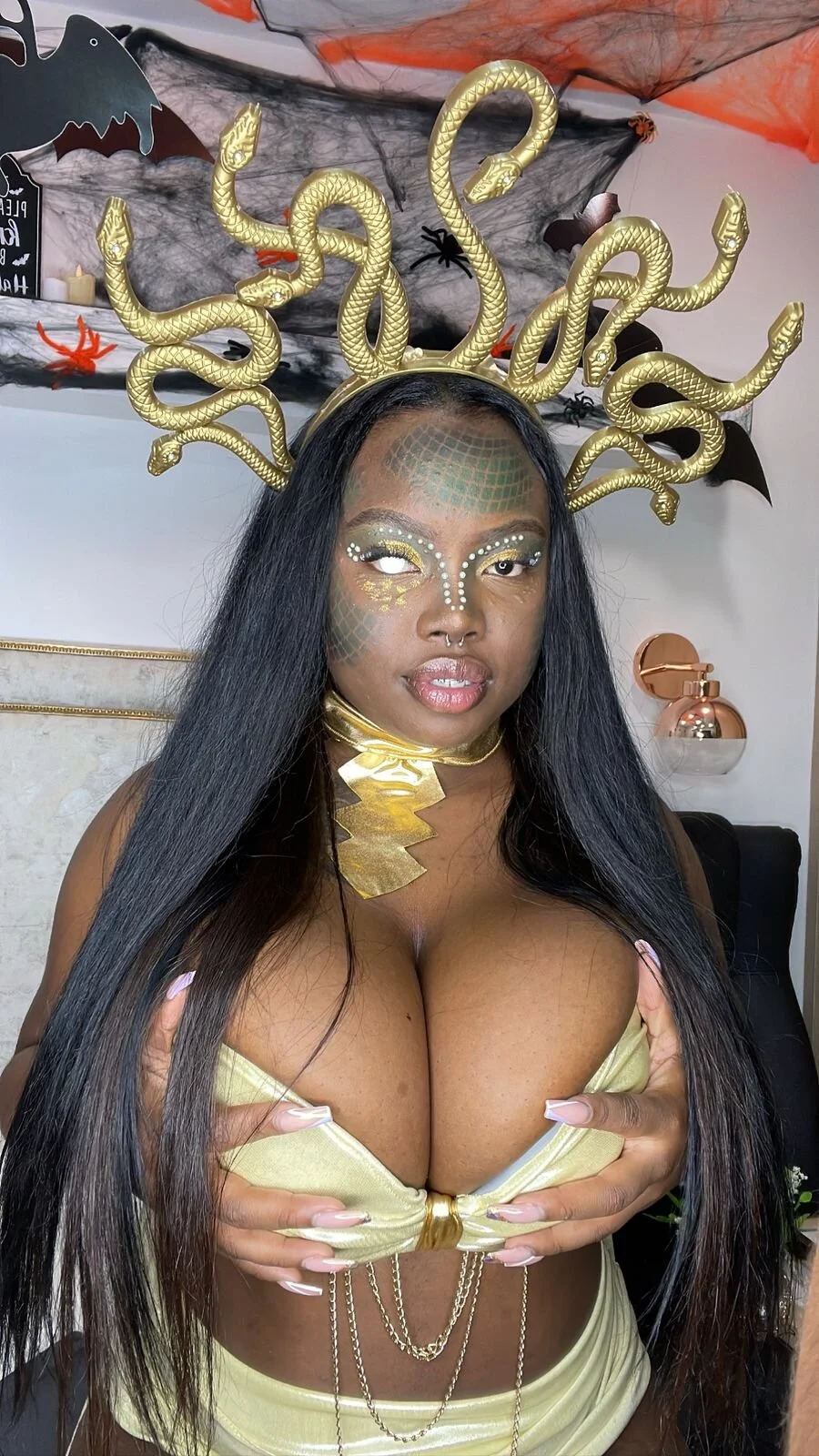 XXX Porn Photo of Nude Chanel_boobs2 6