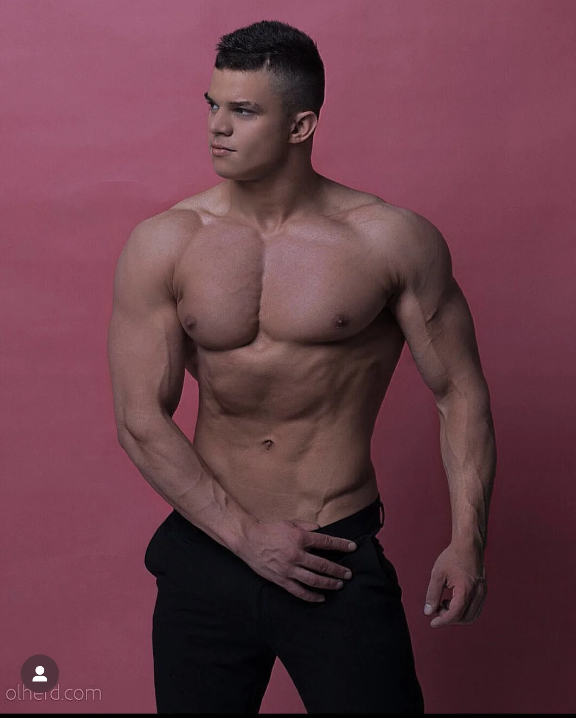 XXX Porn Photo of Nude danielkraigforu 7