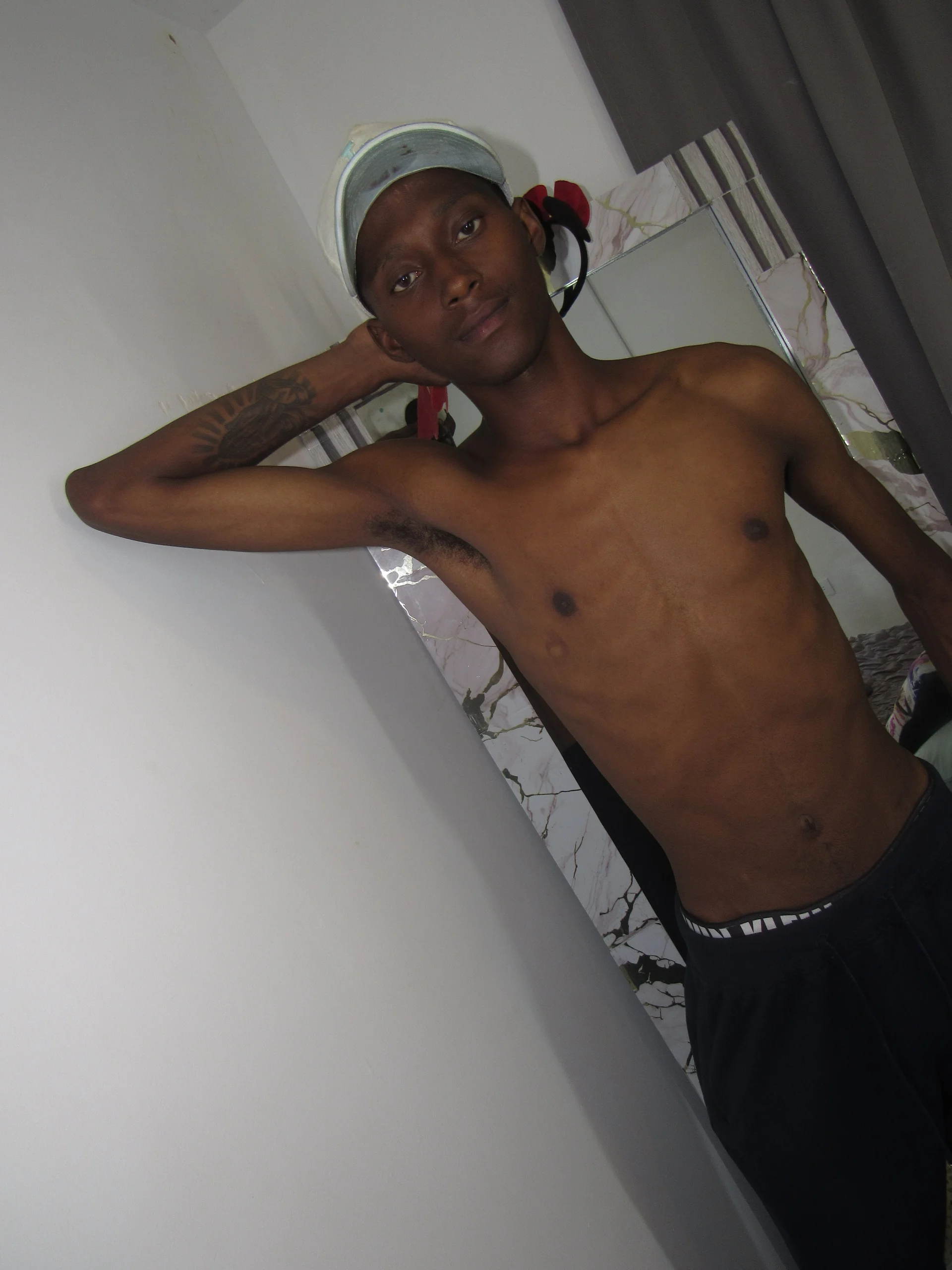 XXX Porn Photo of Nude Joel_Bell 20