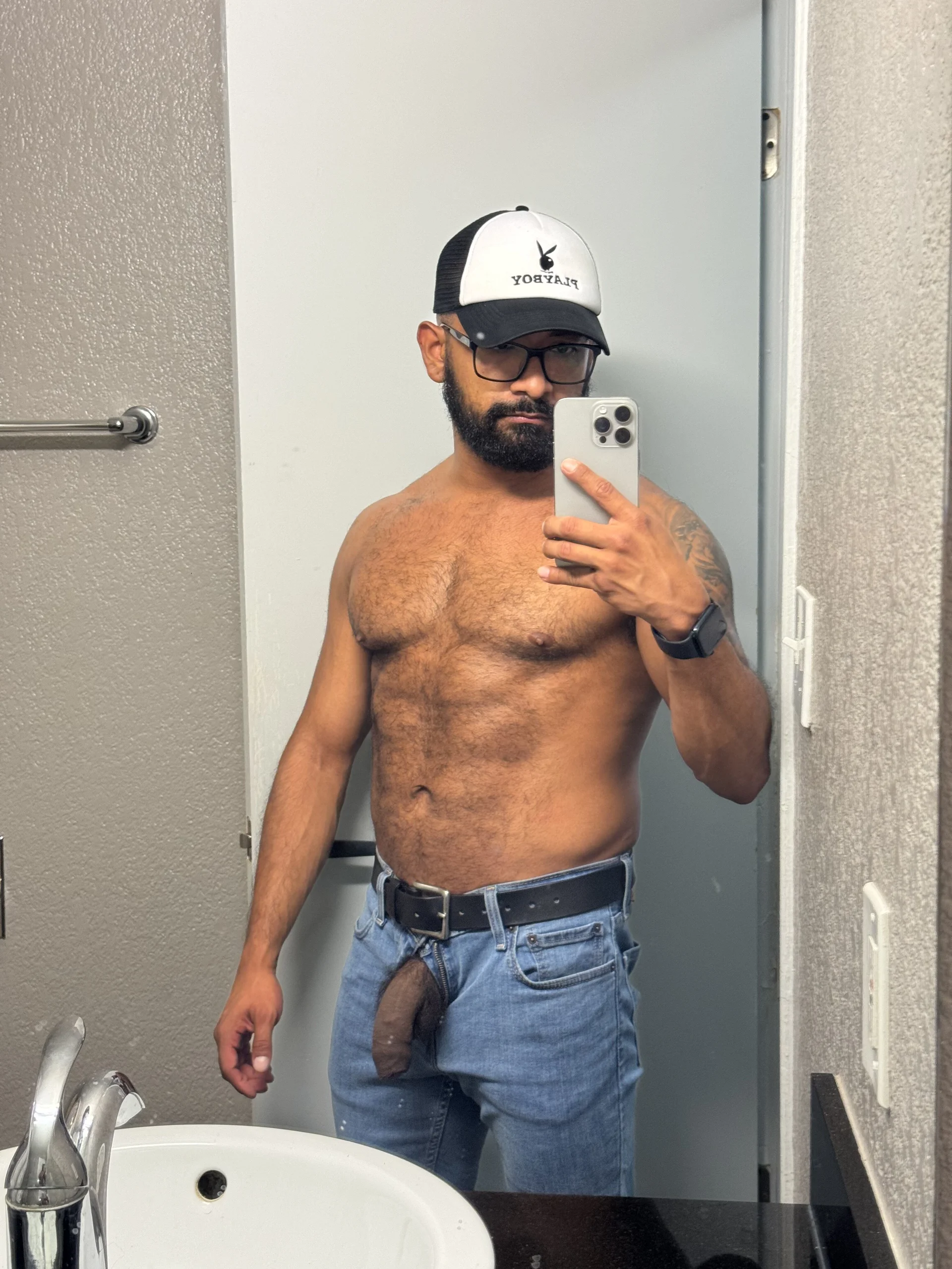 XXX Porn Photo of Nude RedHotLatino 14