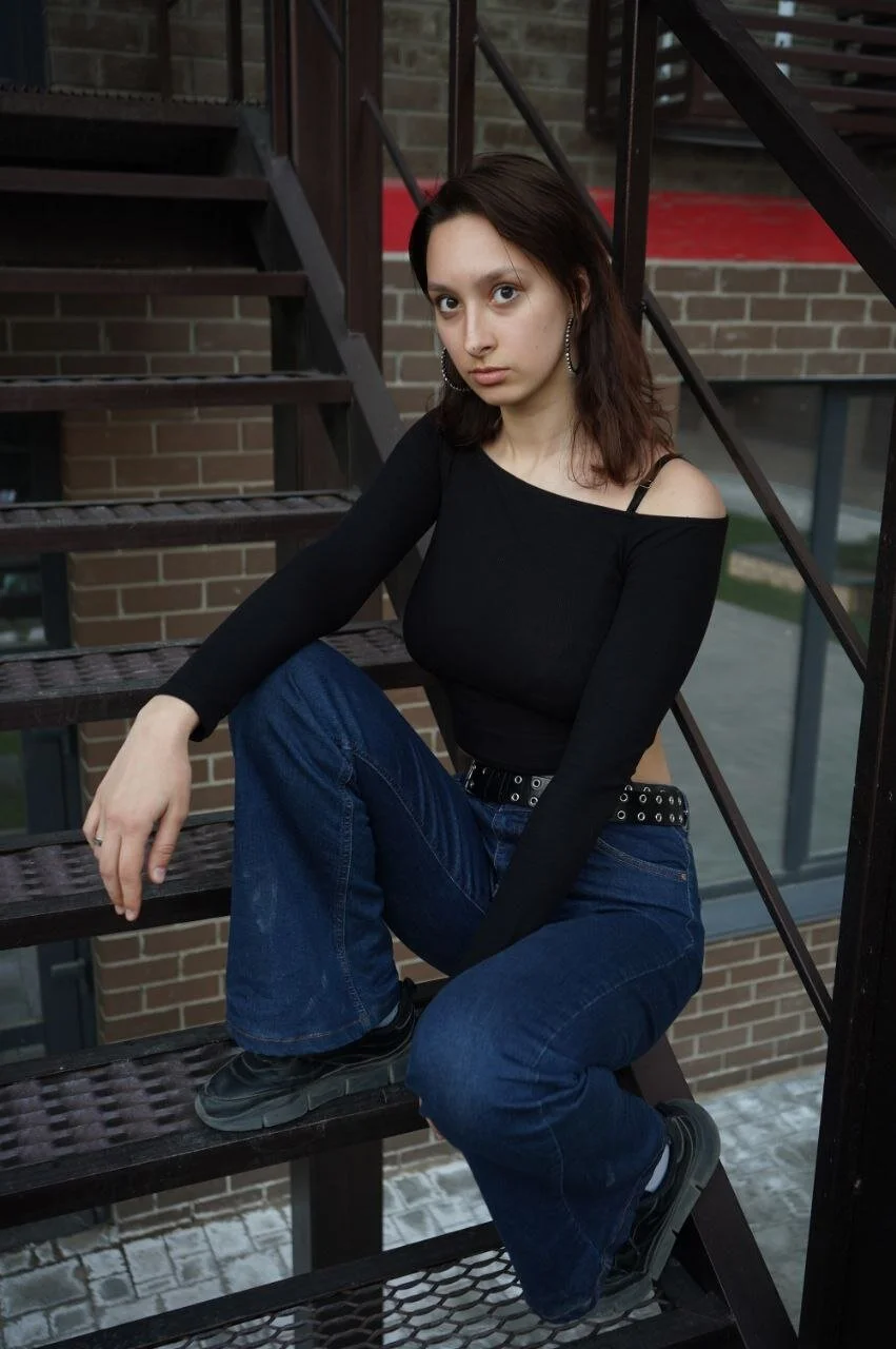 XXX Porn Photo of Nude LilyannRosse 25