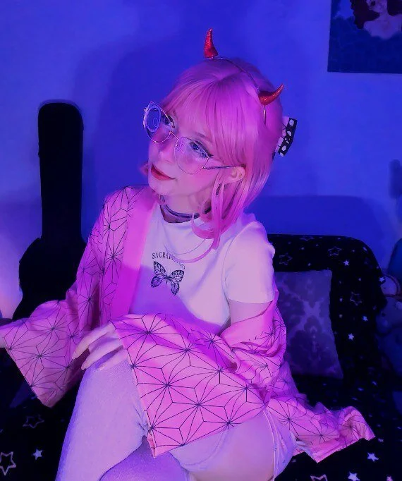 XXX Porn Photo of Nude bluelen 211