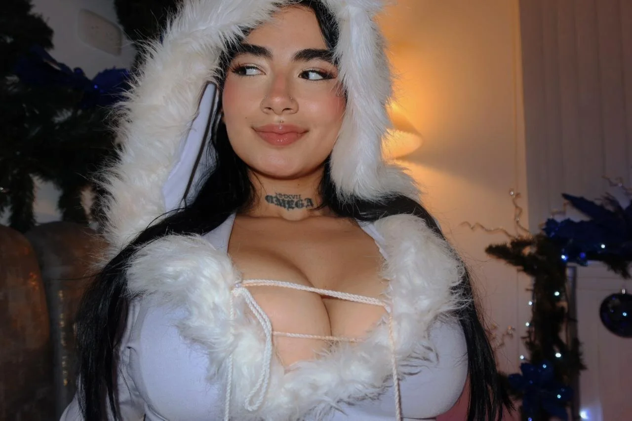XXX Porn Photo of Nude Athenea_sweet_ 16