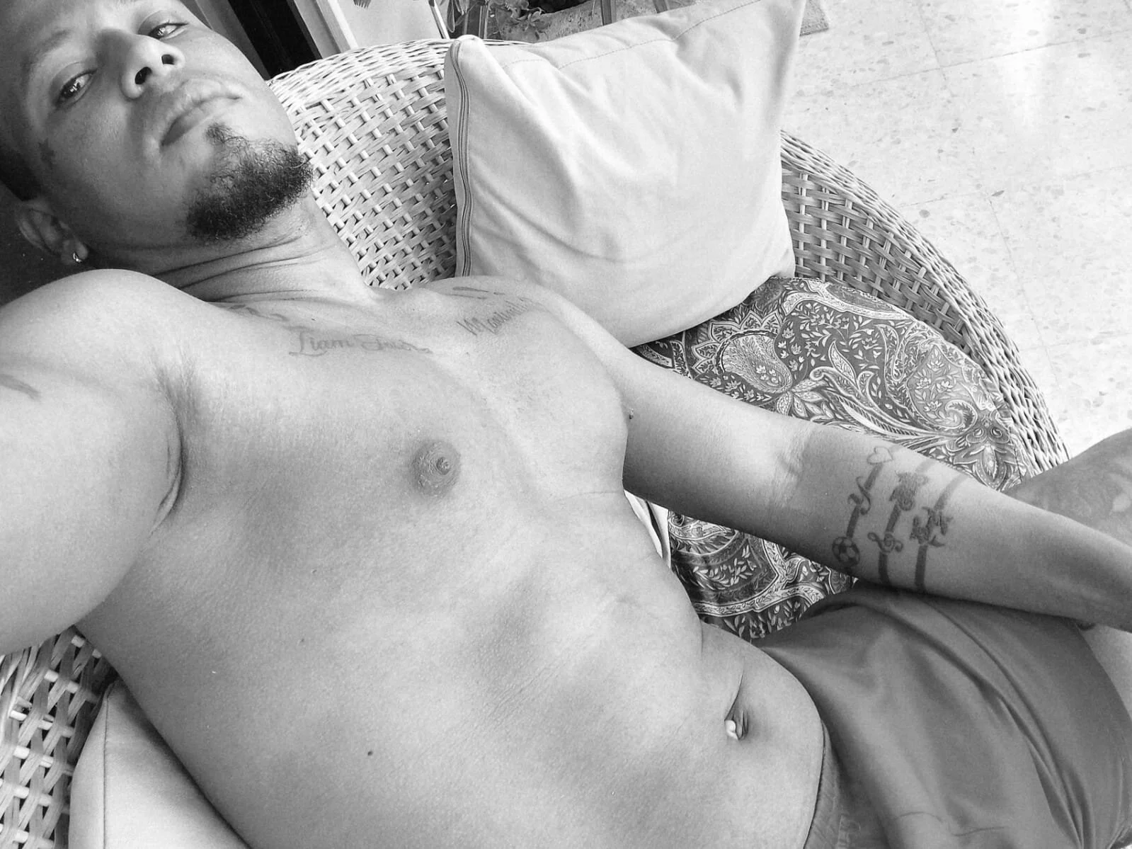 XXX Porn Photo of Nude MorenazoXL 5
