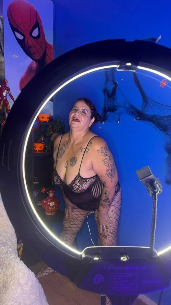 XXX Porn Photo of Nude laura_riley 27