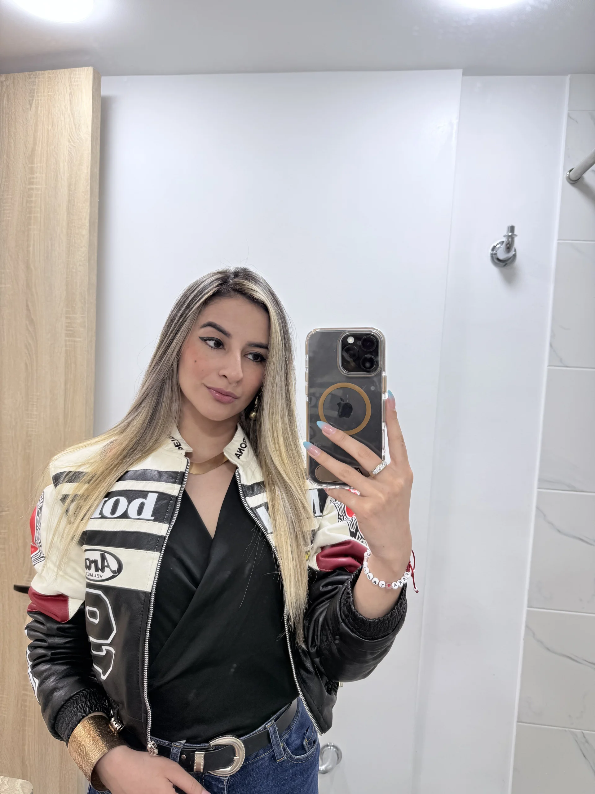 XXX Porn Photo of Nude NIQUEILLA8 17